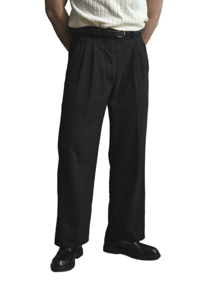 Weit geschnittene Stoffhose